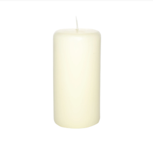 Vela de Altar Destinada a trabalhos espirituais, rituais e oferendas, reforçando a conexão com o divino.